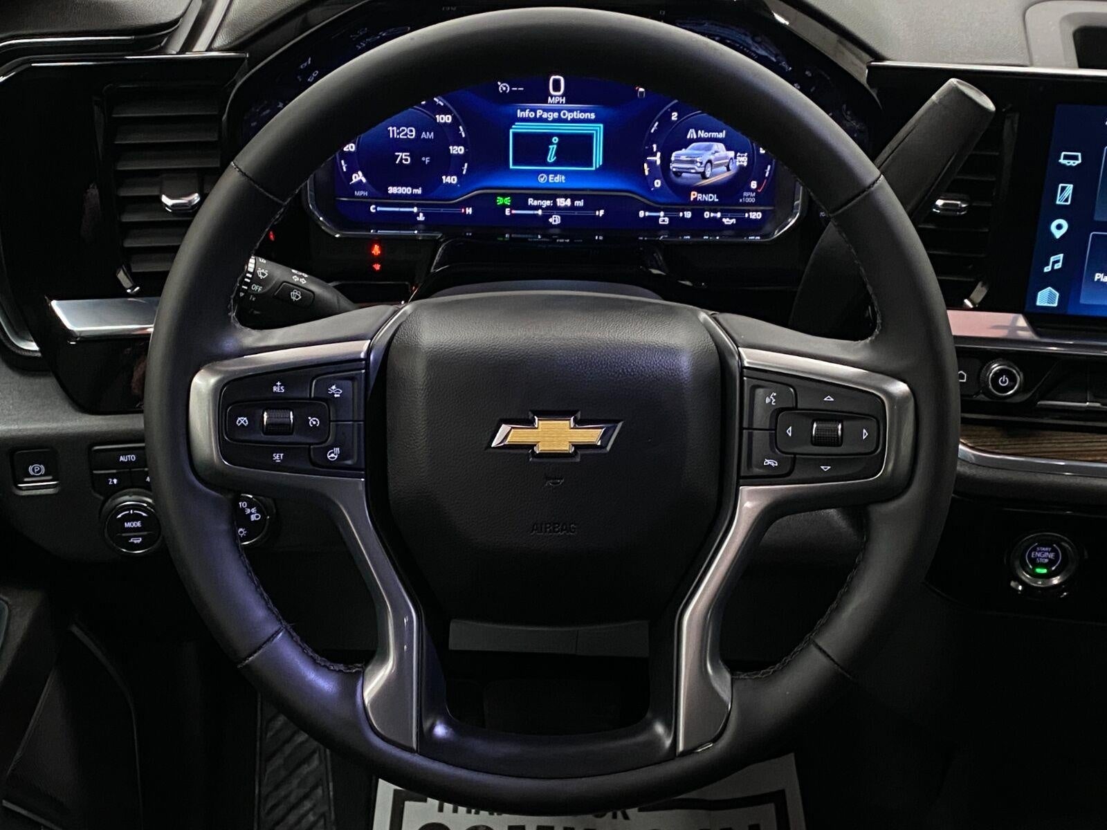 2024 Chevrolet SILVERADO 1500 LT