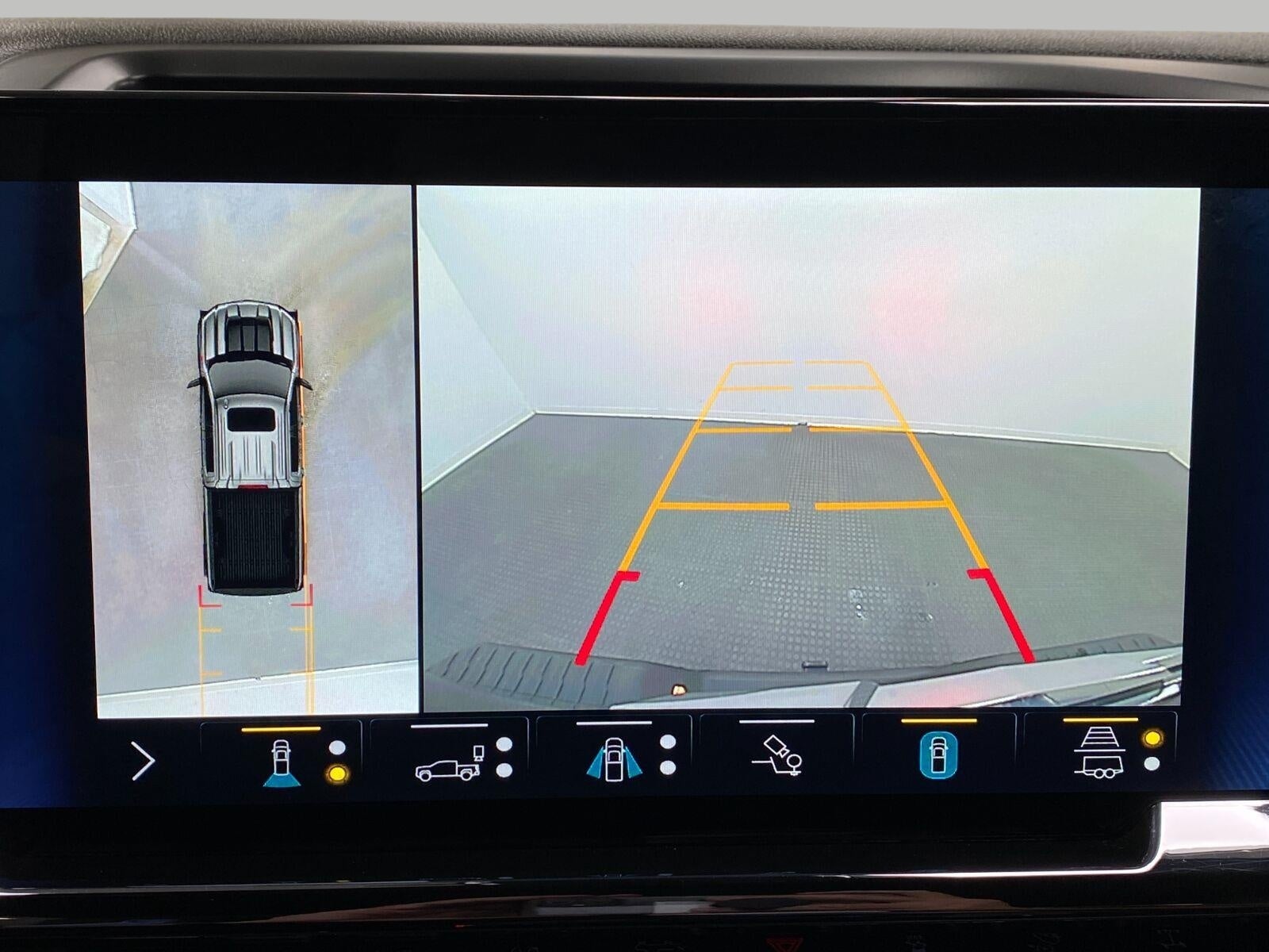 2022 Chevrolet Silverado 1500 4WD Crew Cab 147 ZR2