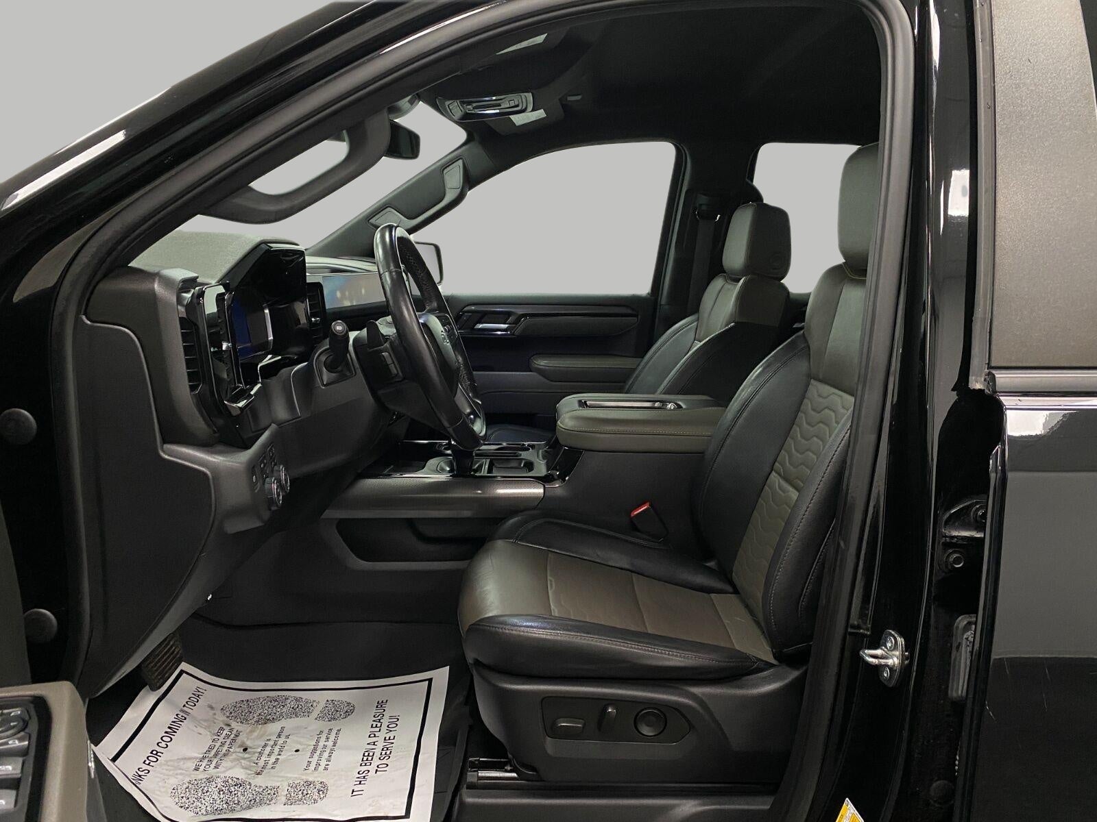 2022 Chevrolet Silverado 1500 4WD Crew Cab 147 ZR2