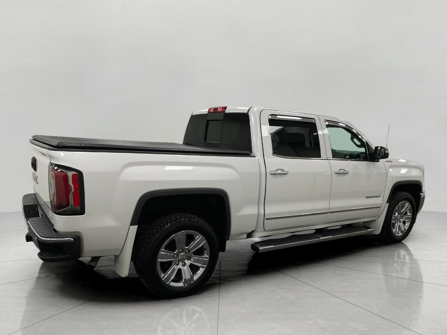 2018 GMC Sierra 1500 4WD Crew Cab 143.5 SLT