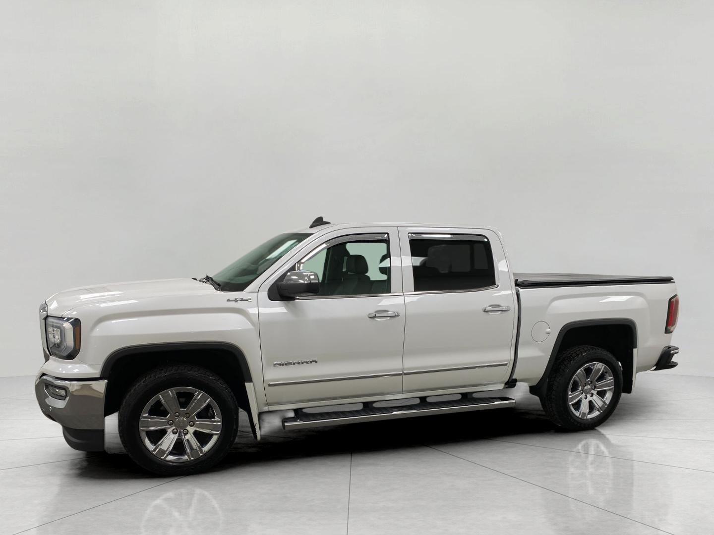 2018 GMC Sierra 1500 4WD Crew Cab 143.5 SLT