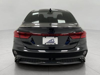 2024 Kia Forte GT-Line IVT