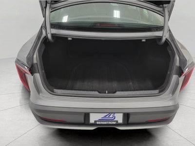 2025 Kia K4 LXS FWD