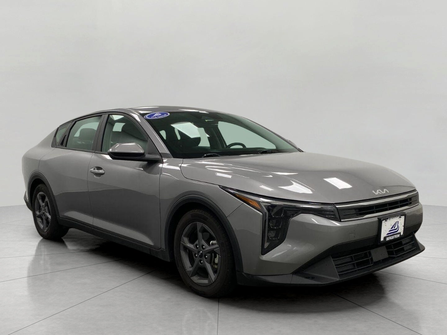 2025 Kia K4 LXS FWD
