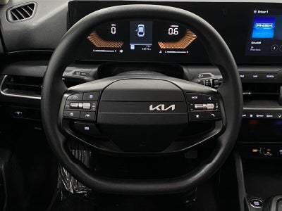2025 Kia K4 LXS FWD