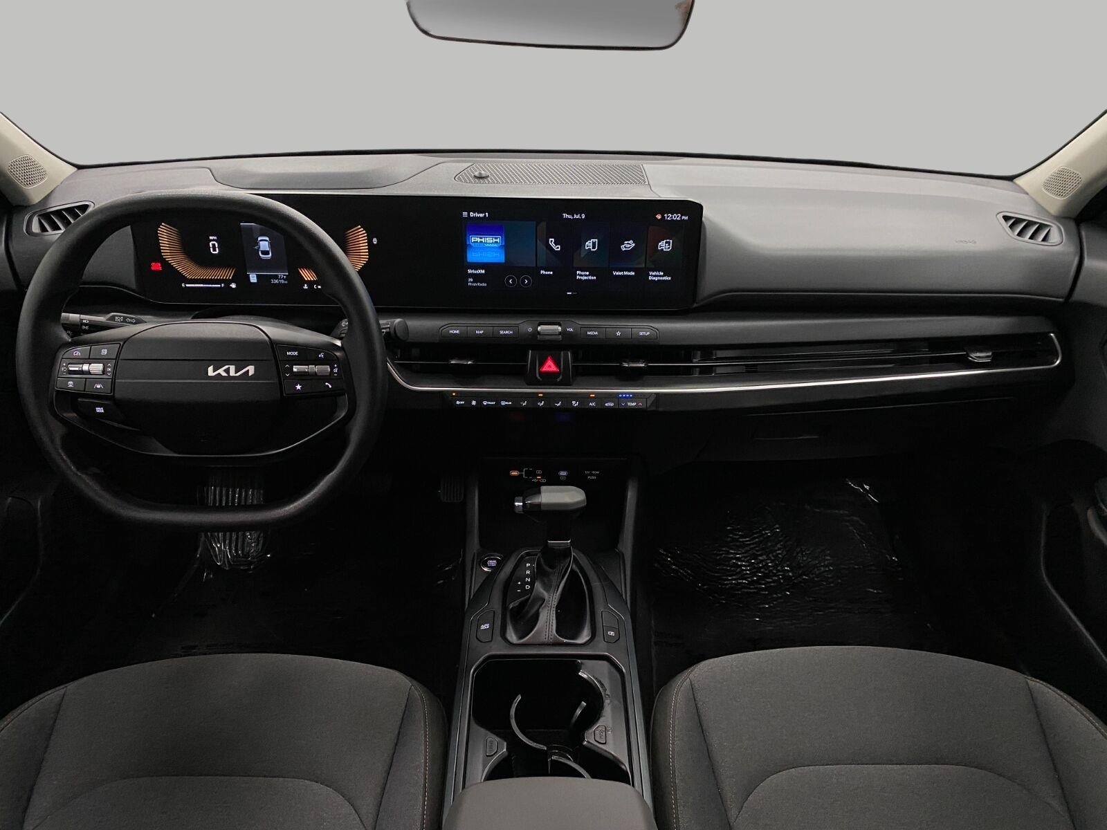 2025 Kia K4 LXS FWD