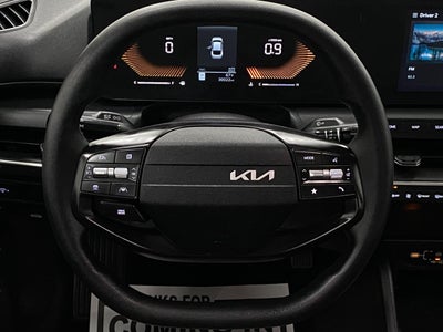 2025 Kia K4 LXS FWD