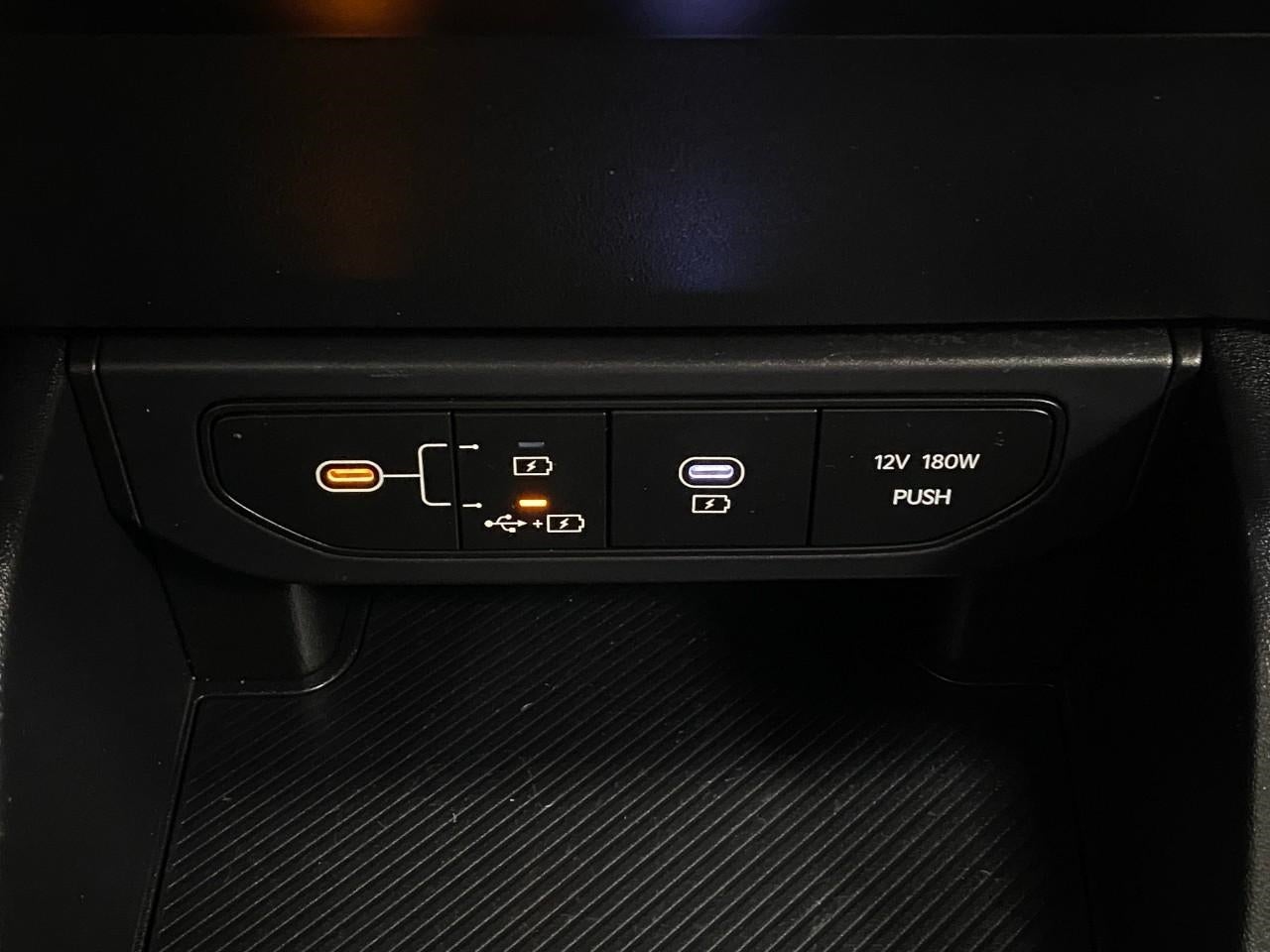 2025 Kia K4 LXS FWD