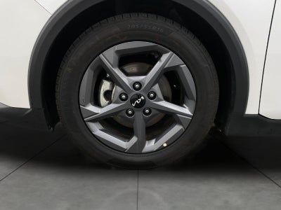 2025 Kia K4 LXS FWD