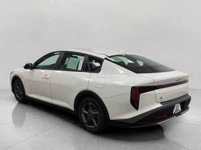 2025 Kia K4 LXS FWD