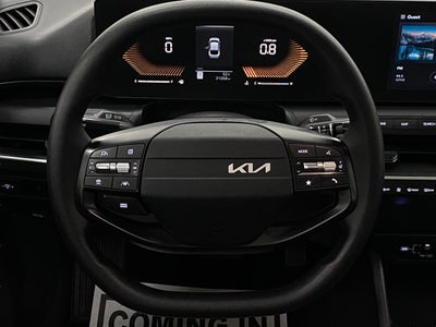 2025 Kia K4 LXS FWD