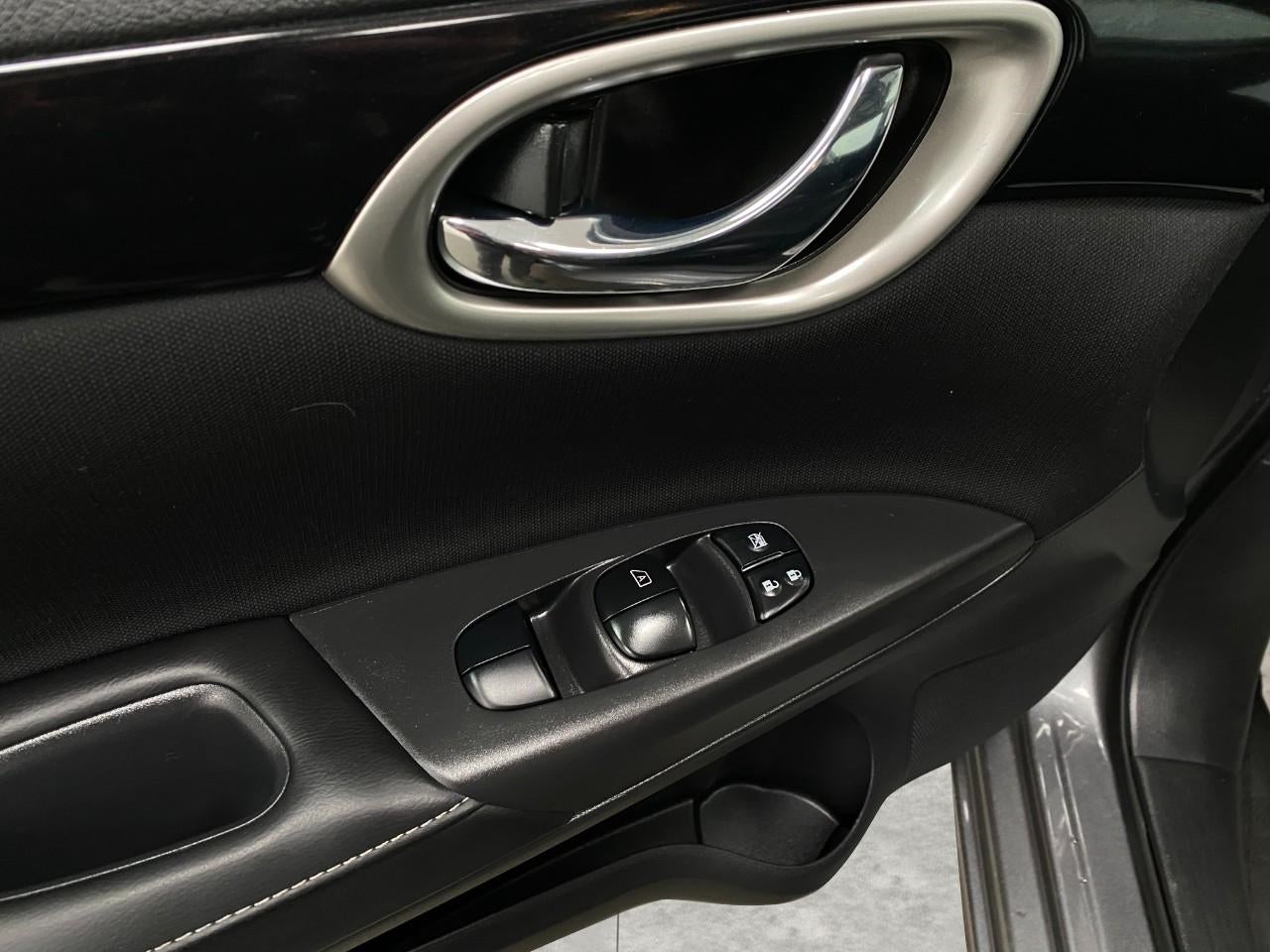 2019 Nissan Sentra SV CVT