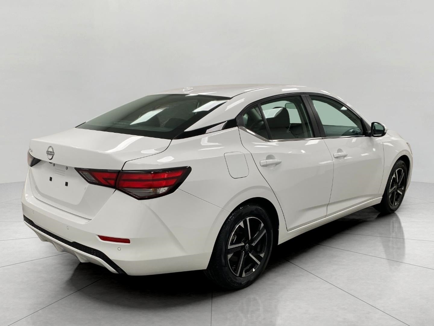 2025 Nissan Sentra SV CVT