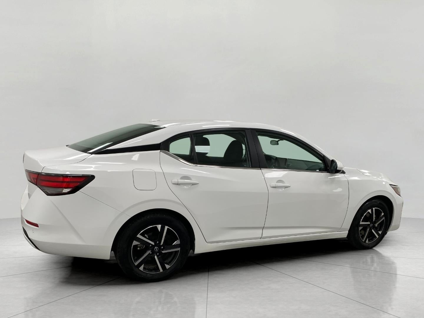 2025 Nissan Sentra SV CVT