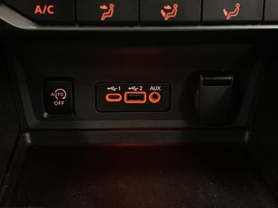 2025 Nissan Sentra SV CVT