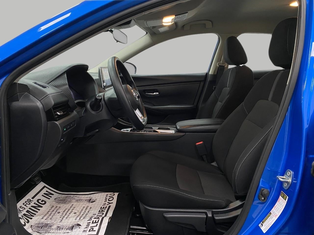 2025 Nissan Sentra SV CVT