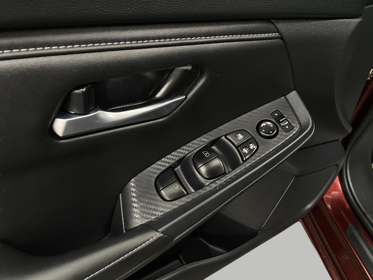 2025 Nissan Sentra SV CVT