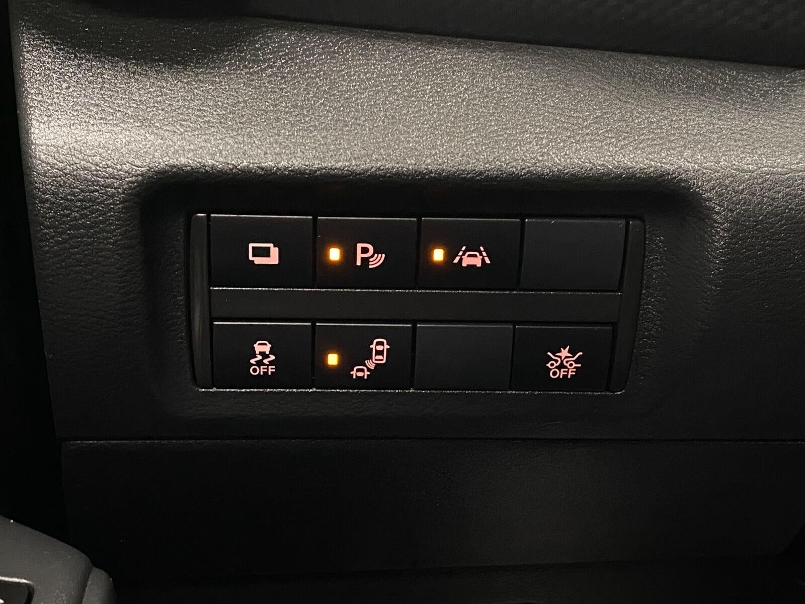 2024 Nissan Kicks S FWD