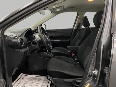 2024 Nissan Kicks S FWD