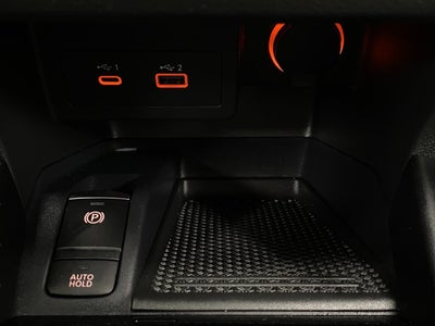 2024 Nissan Kicks SR FWD