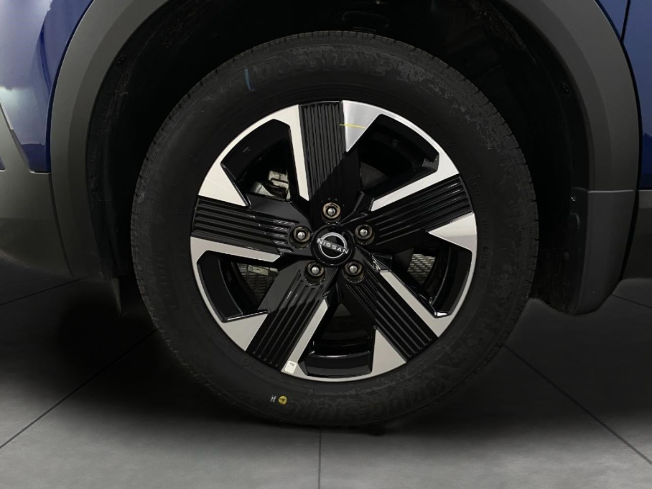 2025 Nissan Kicks SV AWD
