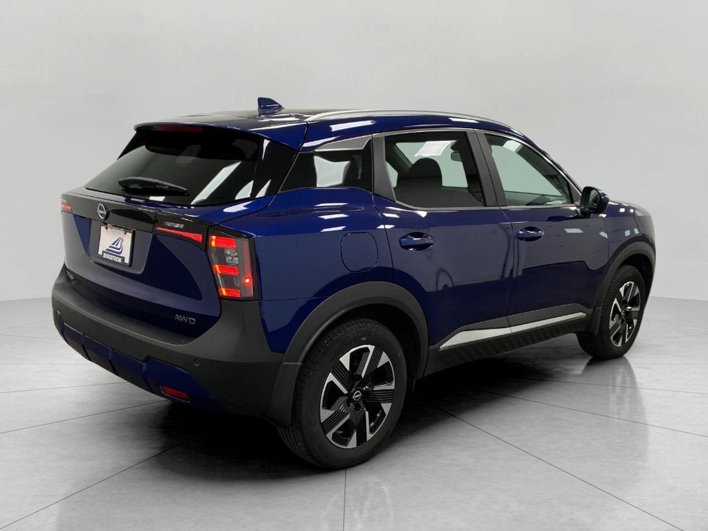 2025 Nissan Kicks SV AWD