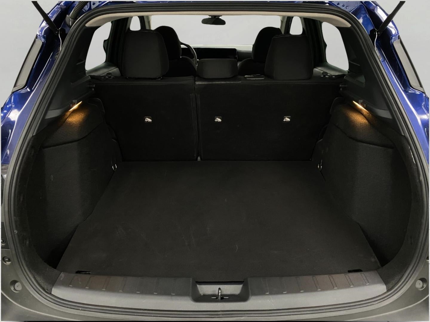 2025 Nissan Kicks SV AWD
