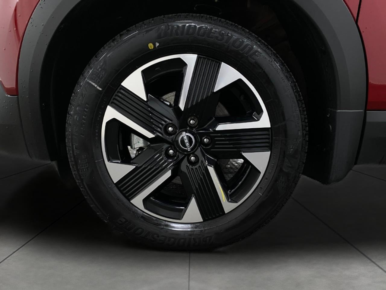 2025 Nissan Kicks SV AWD
