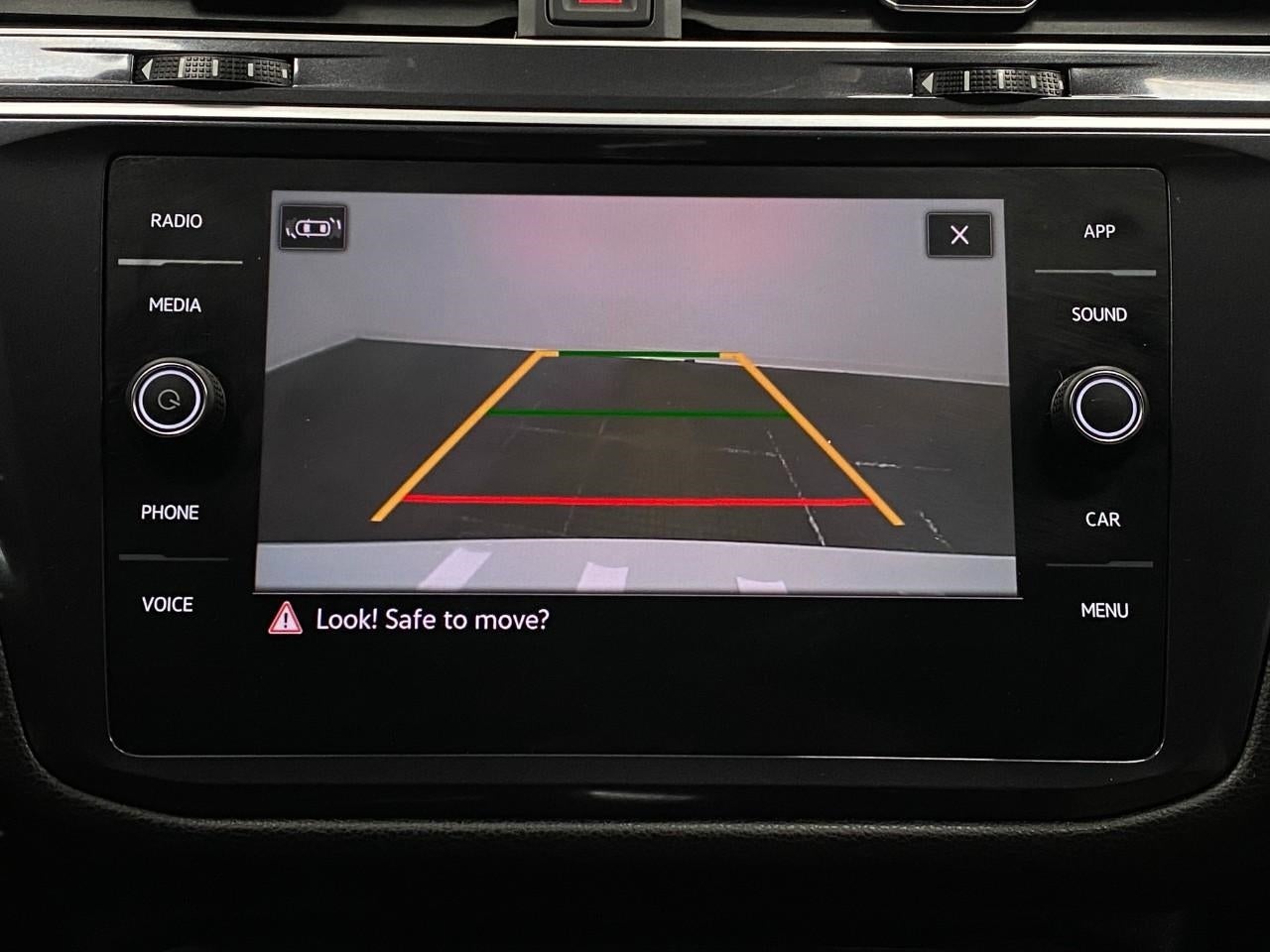 2024 Volkswagen Tiguan 2.0T SE 4MOTION