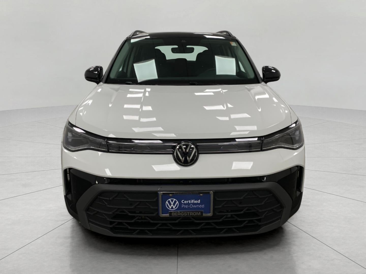 2025 Volkswagen Taos SE Black 4MOTION