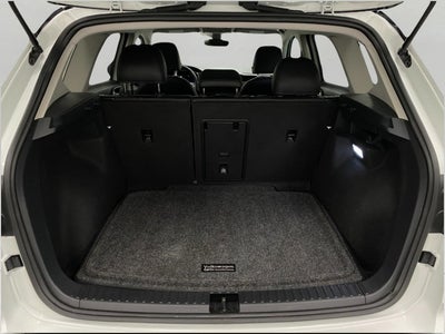 2025 Volkswagen Taos SE Black 4MOTION