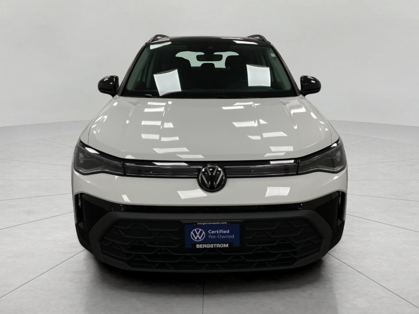2025 Volkswagen Taos SE Black 4MOTION
