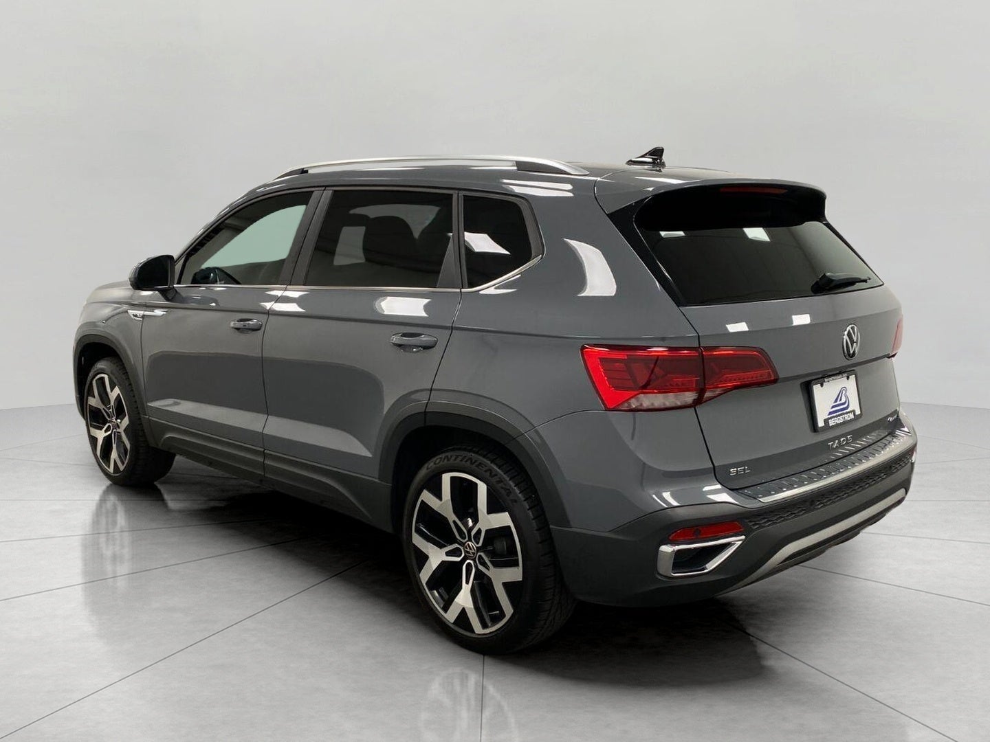 2022 Volkswagen Taos SEL 4MOTION