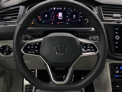 2024 Volkswagen Tiguan 2.0T SEL R-Line 4MOTION