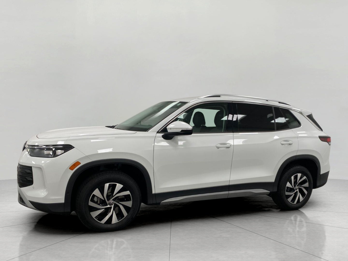 2026 Volkswagen Tiguan S 4MOTION