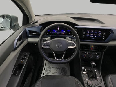 2022 Volkswagen Taos SE 4MOTION