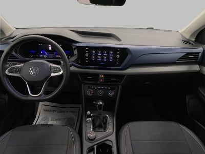 2022 Volkswagen Taos SE 4MOTION