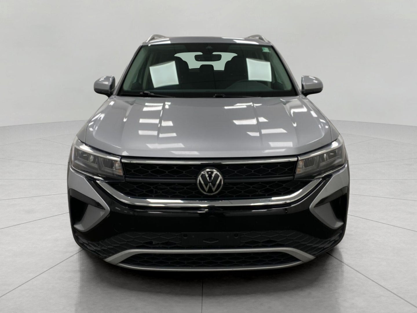 2022 Volkswagen Taos SE 4MOTION