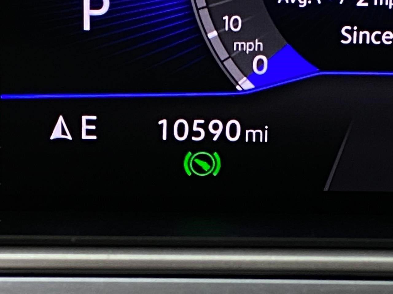 2025 Volkswagen Taos SE 4MOTION