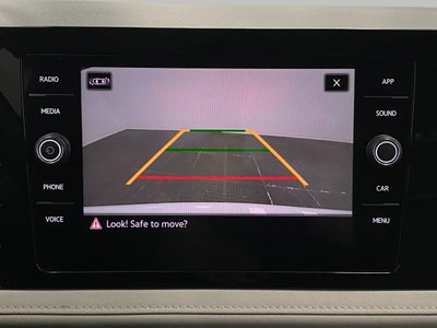 2025 Volkswagen Taos SE 4MOTION