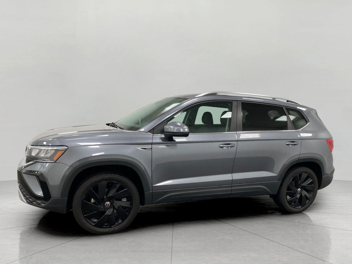 2023 Volkswagen Taos SE 4MOTION
