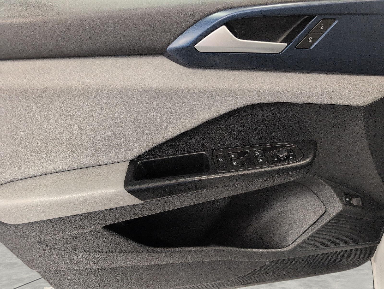 2022 Volkswagen Taos SE 4MOTION
