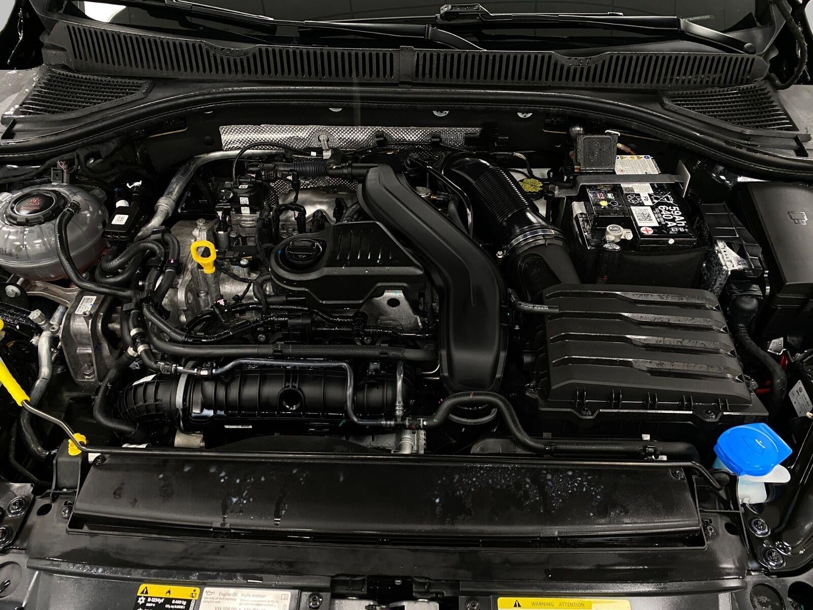 2024 Volkswagen Jetta SE Auto