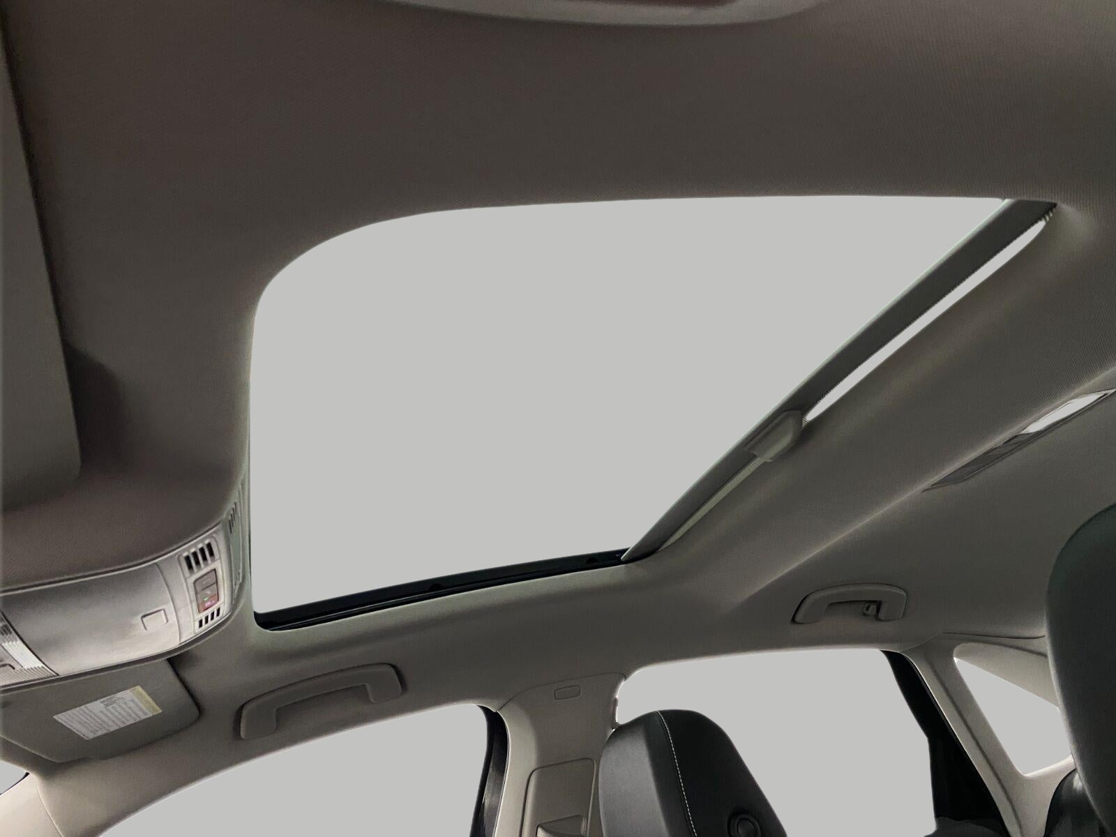 2024 Volkswagen Jetta SE Auto