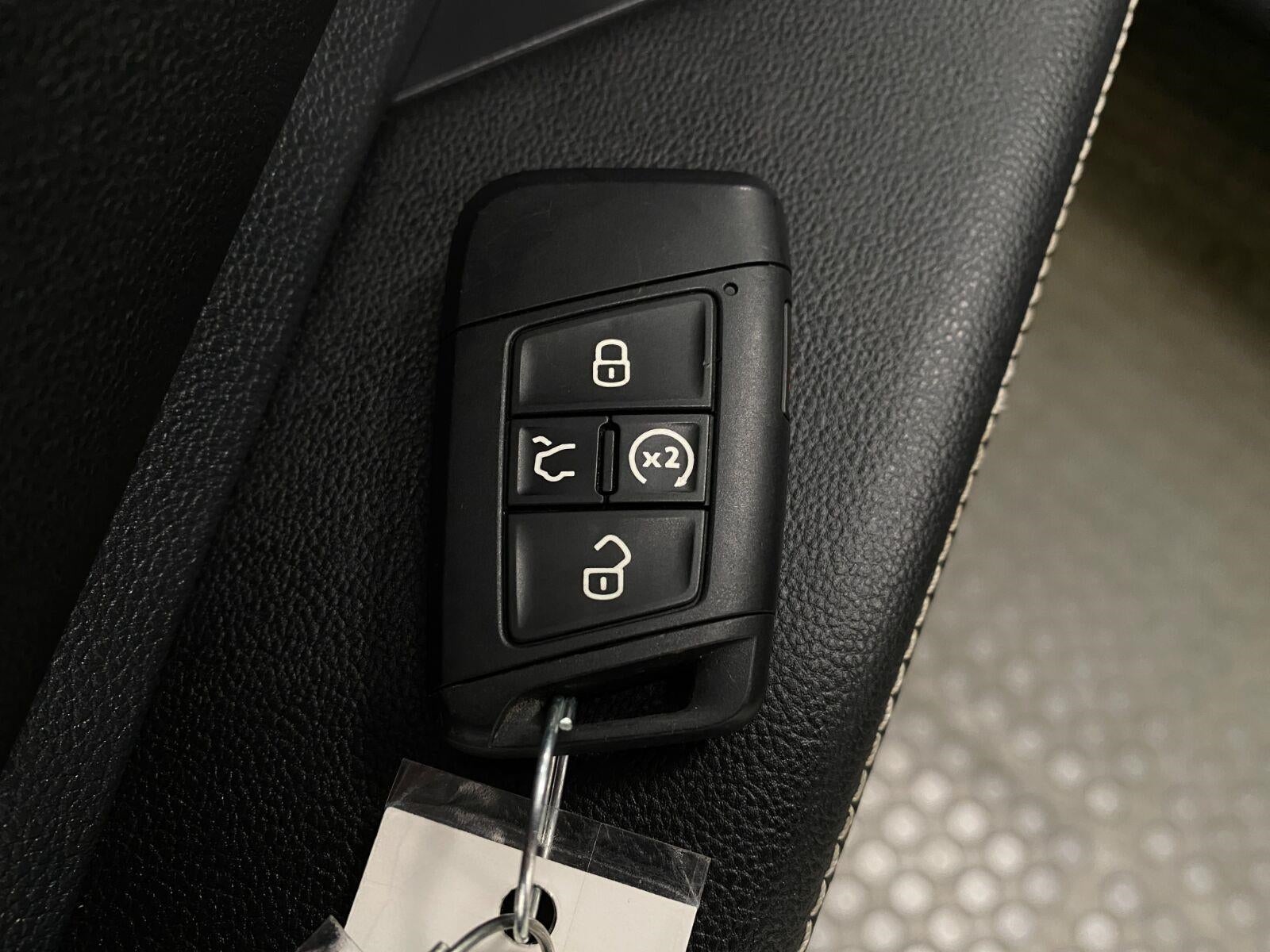 2024 Volkswagen Jetta SE Auto