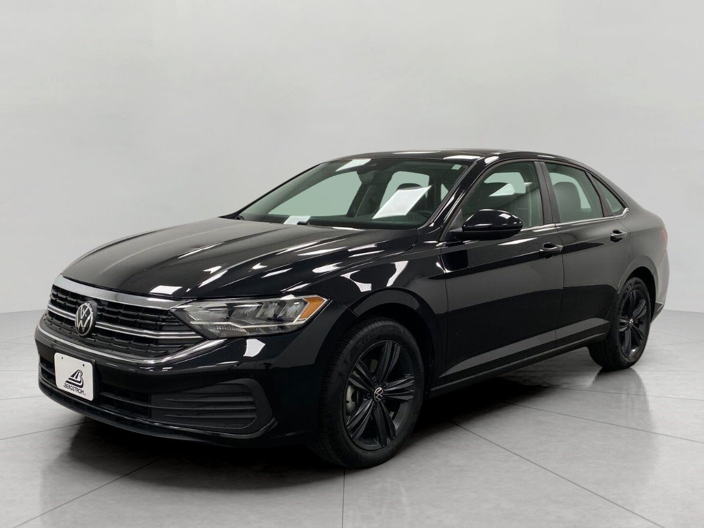 2024 Volkswagen Jetta SE Auto