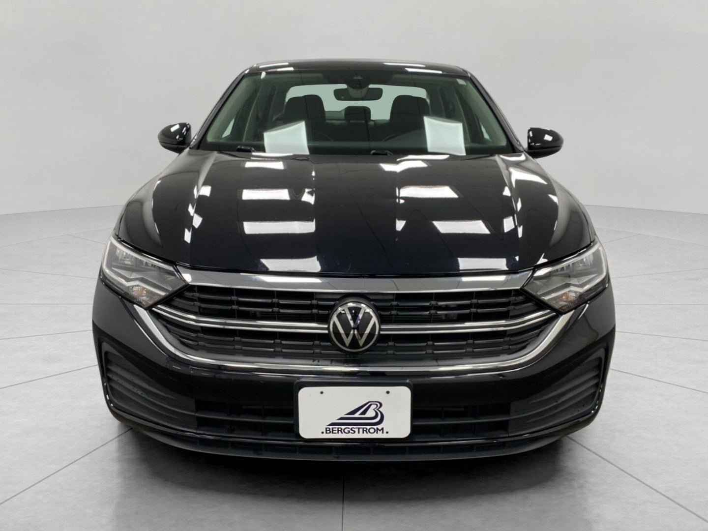 2024 Volkswagen Jetta SE Auto