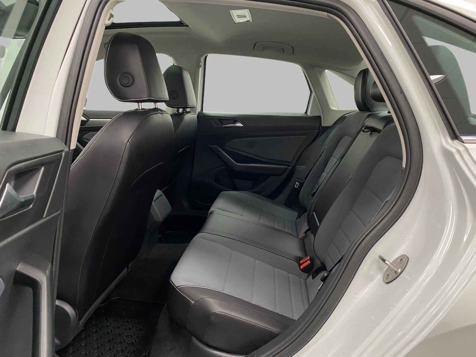 2026 Volkswagen Jetta SE Auto
