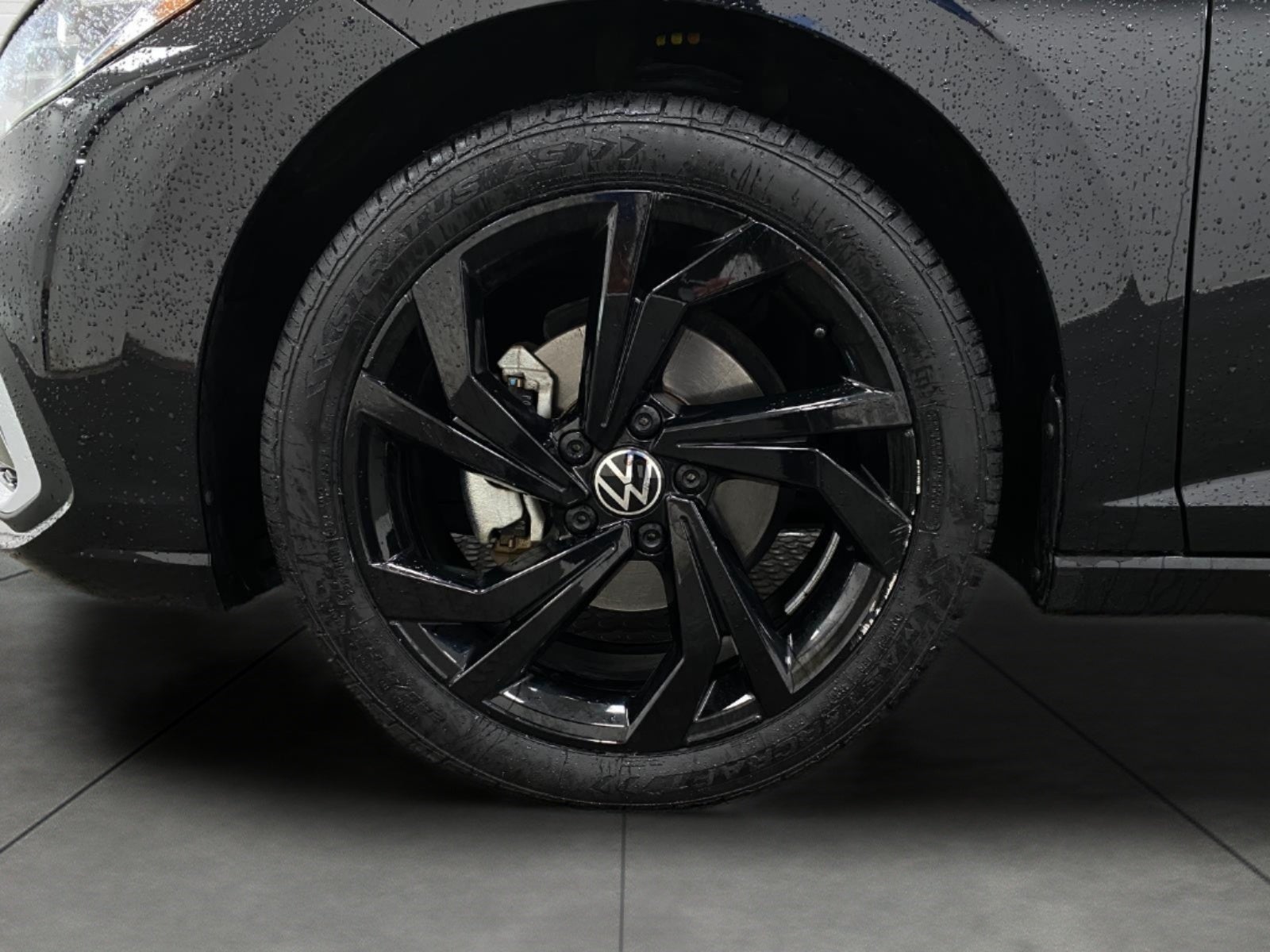 2025 Volkswagen Jetta SE Auto