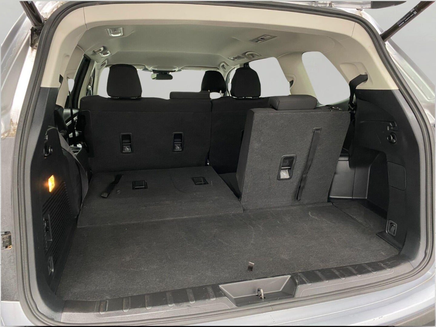 2023 Subaru Ascent Premium 8-Passenger